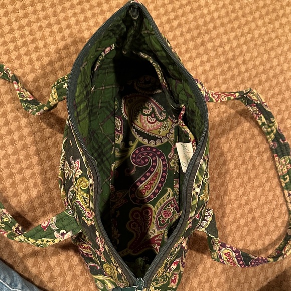 Vera Bradley Paisley Green Bag - Picture 4 of 4